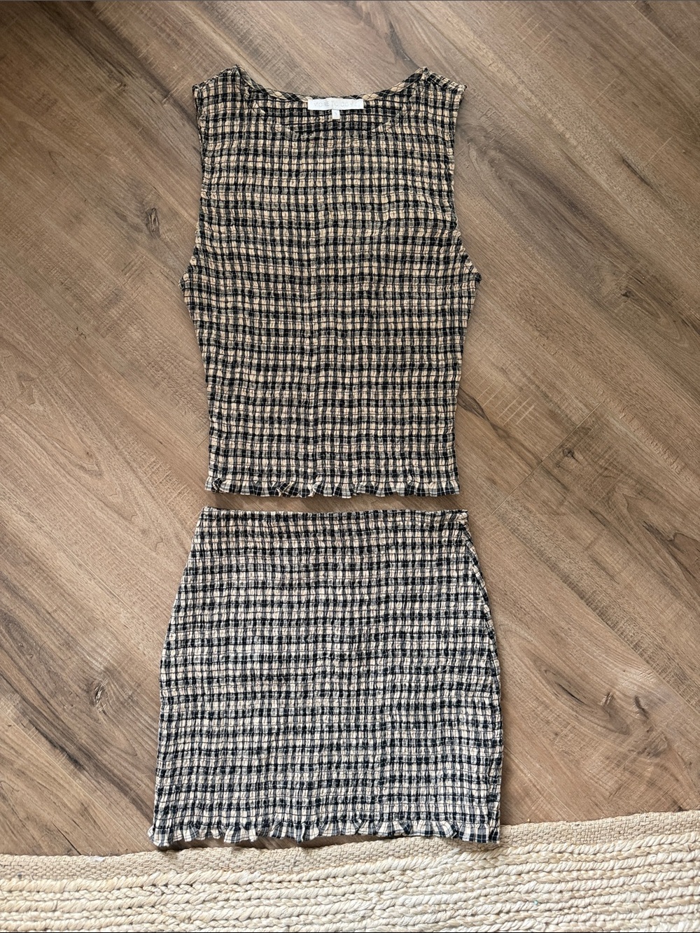 Checked Ribbed Mini Skirt Set in Black & Tan